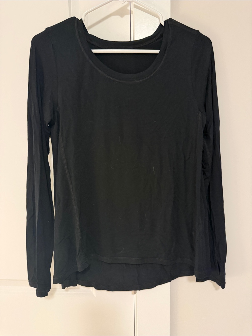 Everyday Black Long-Sleeve Crewneck Top